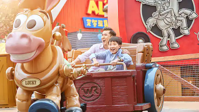 shdr-att-woody
