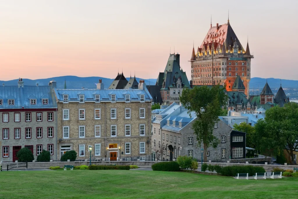 quebec-city-skyline-with-chateau-frontenac-sunset-viewed-from-hill